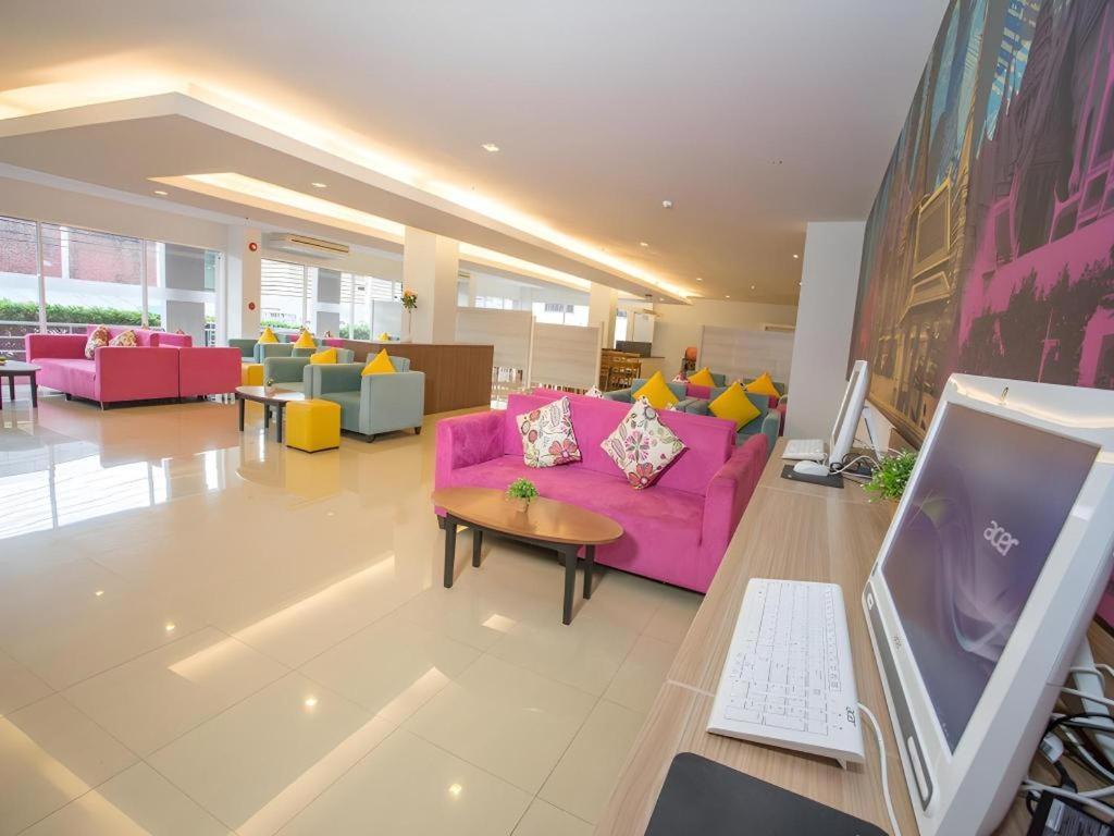 R-Con Hotel @ Siam Pattaya Exterior foto